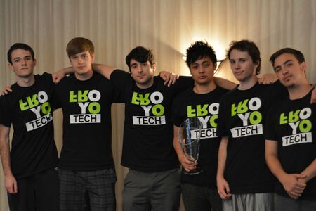 froyotech at ESEA-I S16 LAN. From left to right: Lansky, -blaze, Clockwork, dummy, b4nny, Shade.