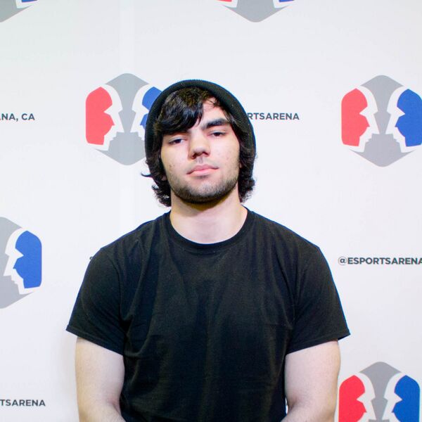 File:Yomps at rewind LAN 2017.jpg