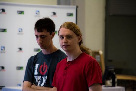 Shrugger at GXL Lan 2014.