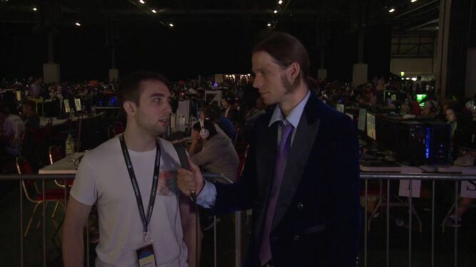 Freestate being interviewed by Extine at i58.