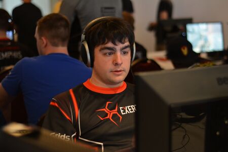 rando competing with Exertus eSports at ESEA-I S16 lan.