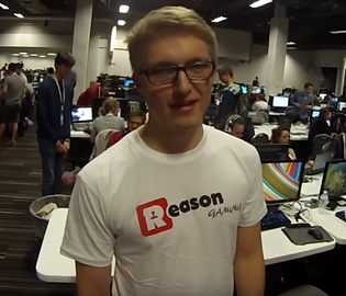 SVMZI competing with Reason Gaming at Insomnia52.